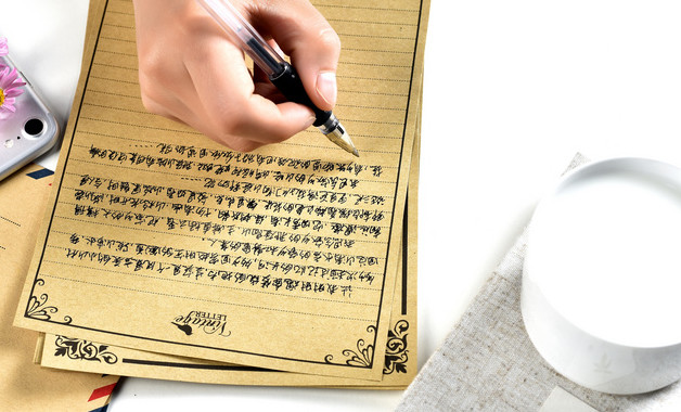 老婆生日俏皮祝福语（精选
796句）